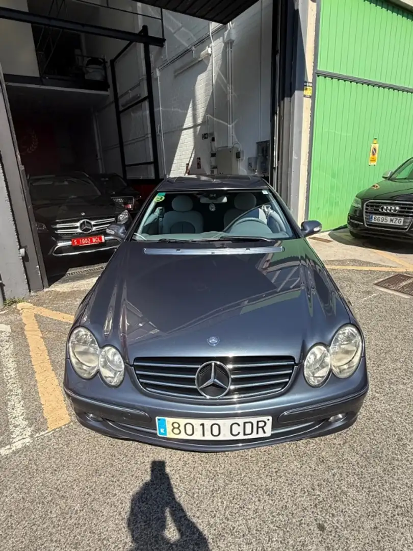Mercedes-Benz CLK 200 320 Avantgarde Grau - 1