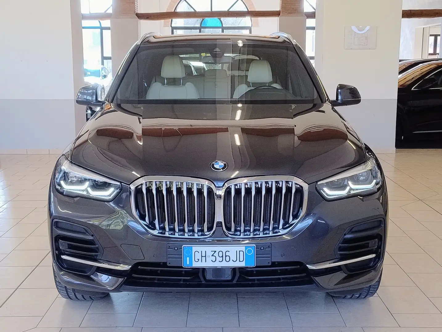 BMW X5 xdrive 25d auto LIVE COCKPIT LUCI AMBIENTE ACC Grigio - 2