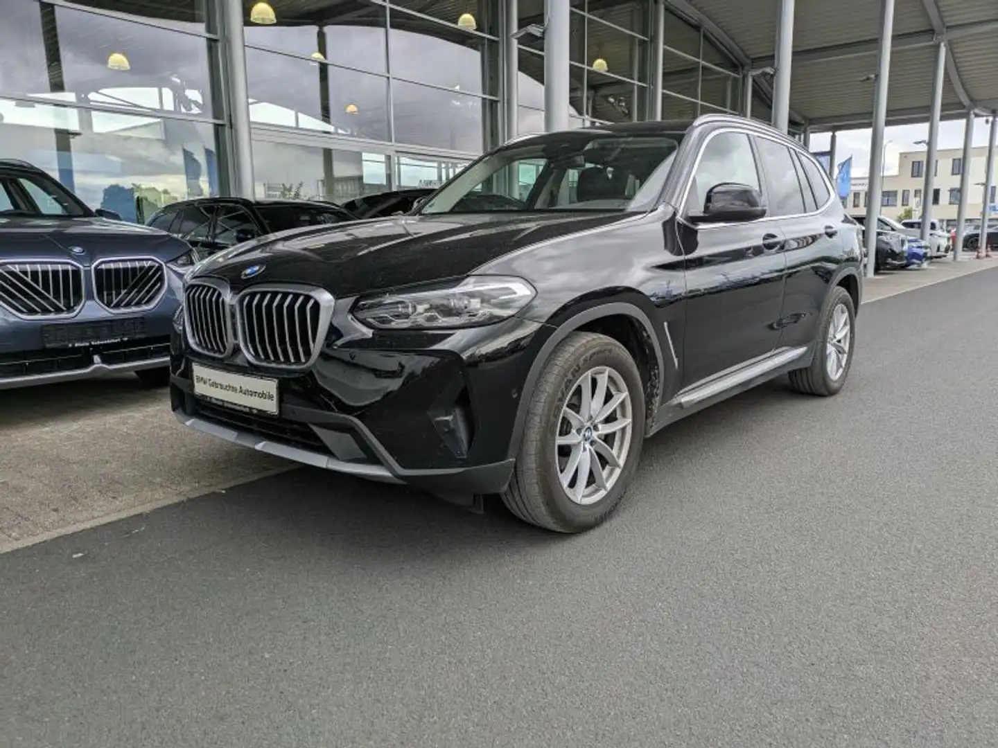 BMW X3 xDrive20i Navi. AHK. Lenkradheizung. Zwart - 2