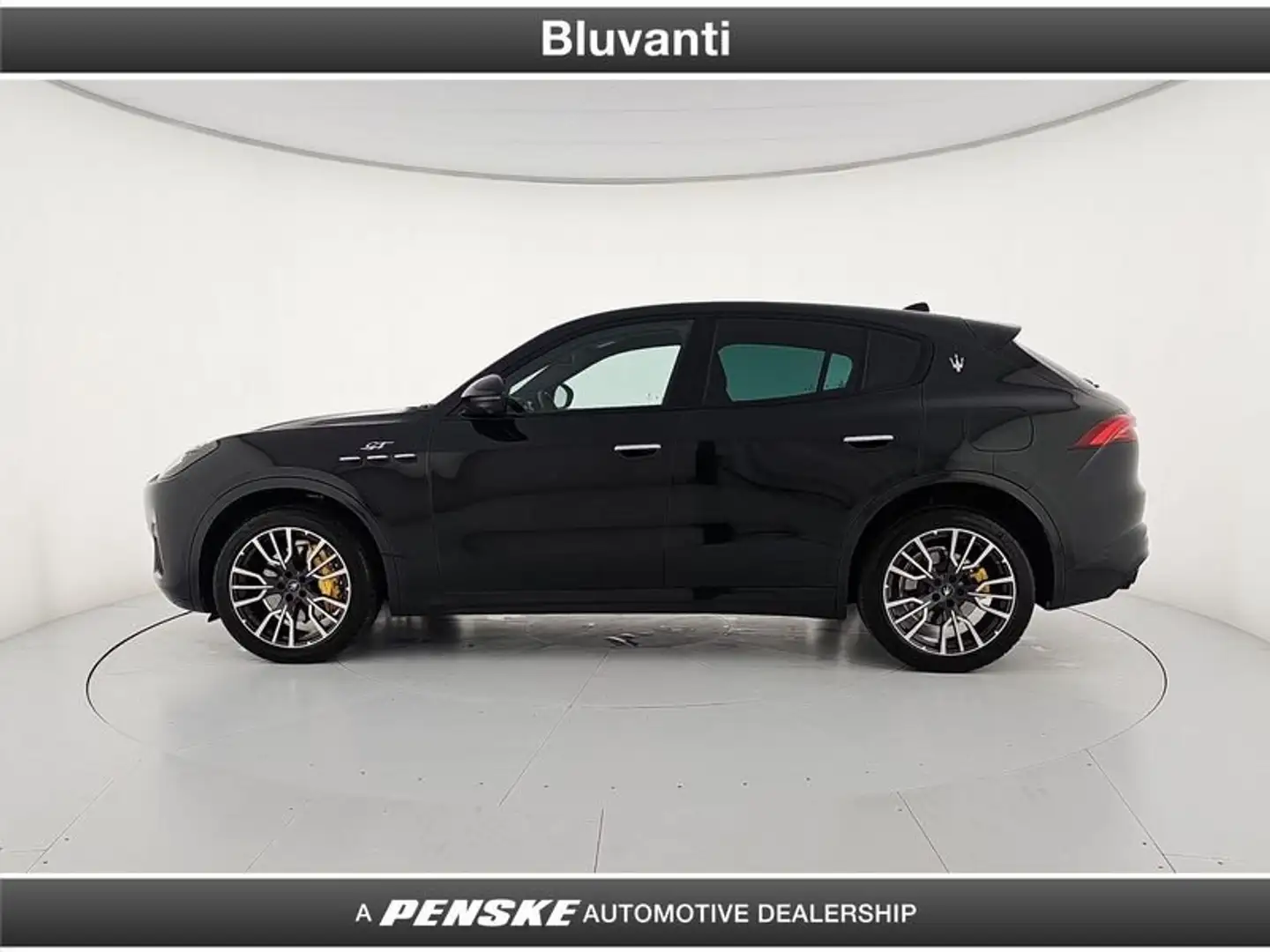 Maserati Grecale 2.0 MHEV 300 CV GT Schwarz - 2