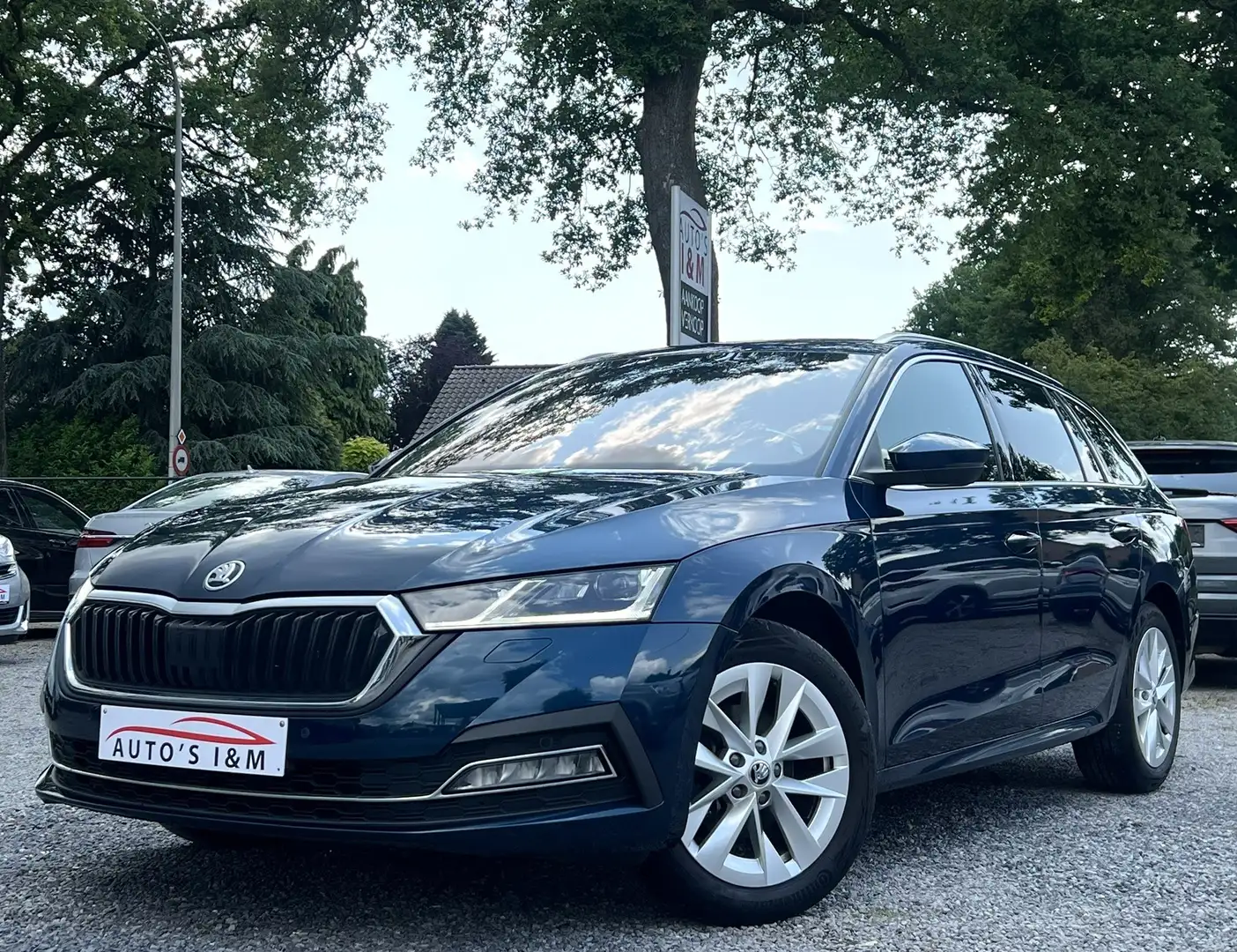 Skoda Octavia SW 2.0TDi DSG 2021 Alcantara Sfeerverl. Garantie! Blau - 1