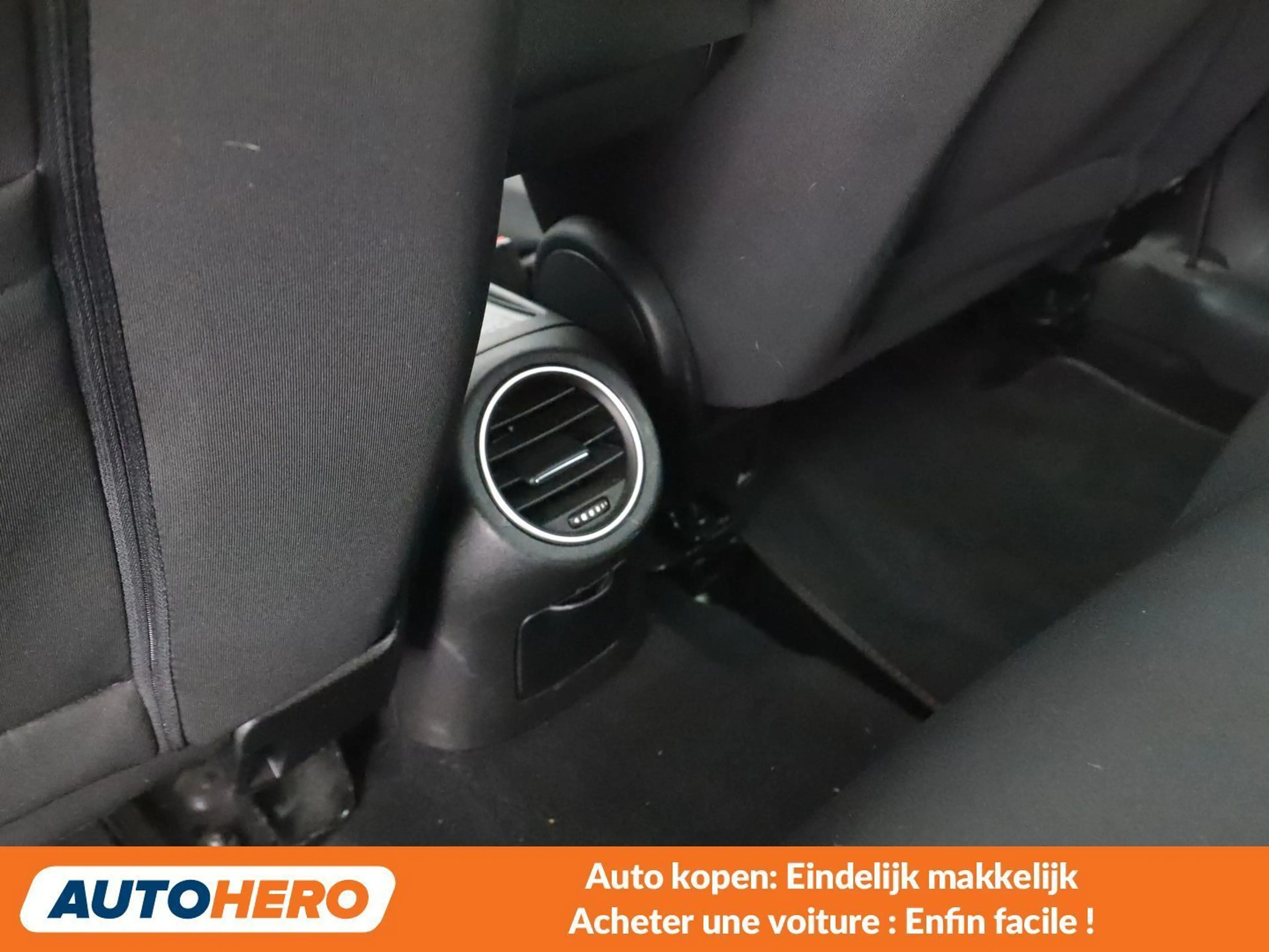 Alfa Romeo Giulietta 1.6 JTD Super — photo 14