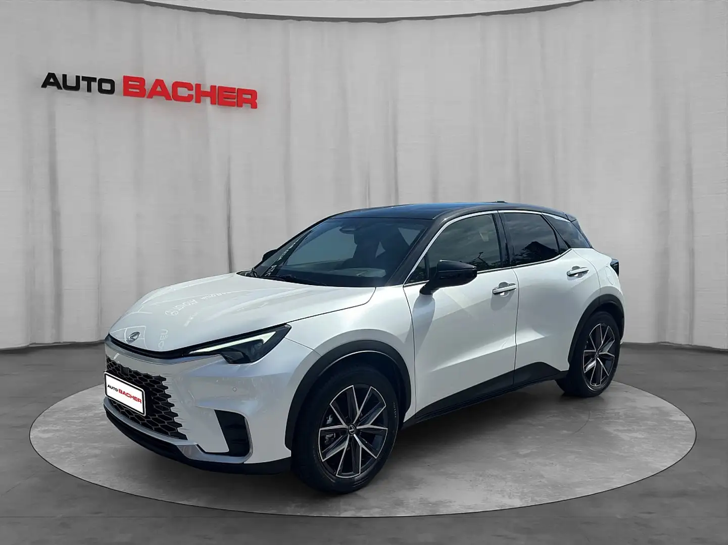 Lexus LBX Emotion + Technologie Paket Blanc - 1