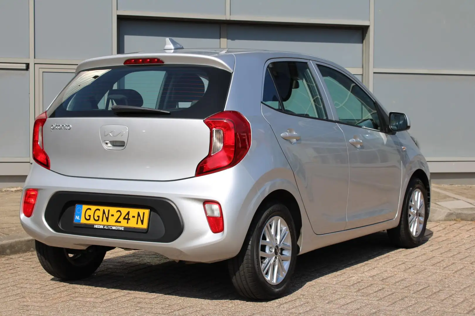Kia Picanto 1.0 DPi DynamicPlusLine l Navigatie l Camera l Cru Grau - 2