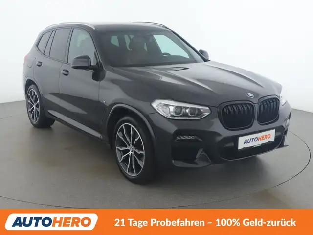 BMW X3 view 8