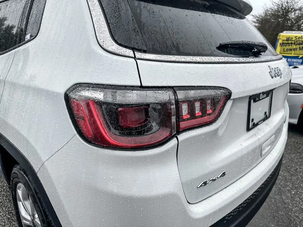 Jeep Compass снимка Jeep Compass