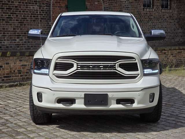 Imagine Dodge RAM Laramie,4x4 ,5.7 Hemi,Crew Cab,Rambox