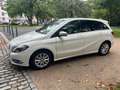 Mercedes-Benz B 200 B 200 A/Navi/AHK/Kamera/Rentnerfahrzeug Weiß - thumbnail 3