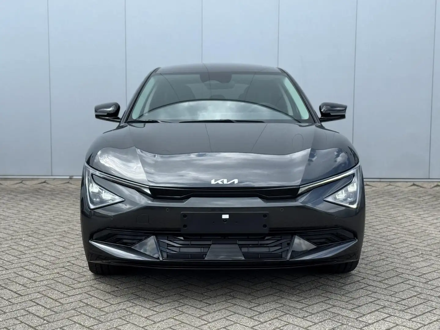Kia EV6 Plus 84 kWh | Incl. €2.750 inruilvoordeel | Stoelv Grijs - 2