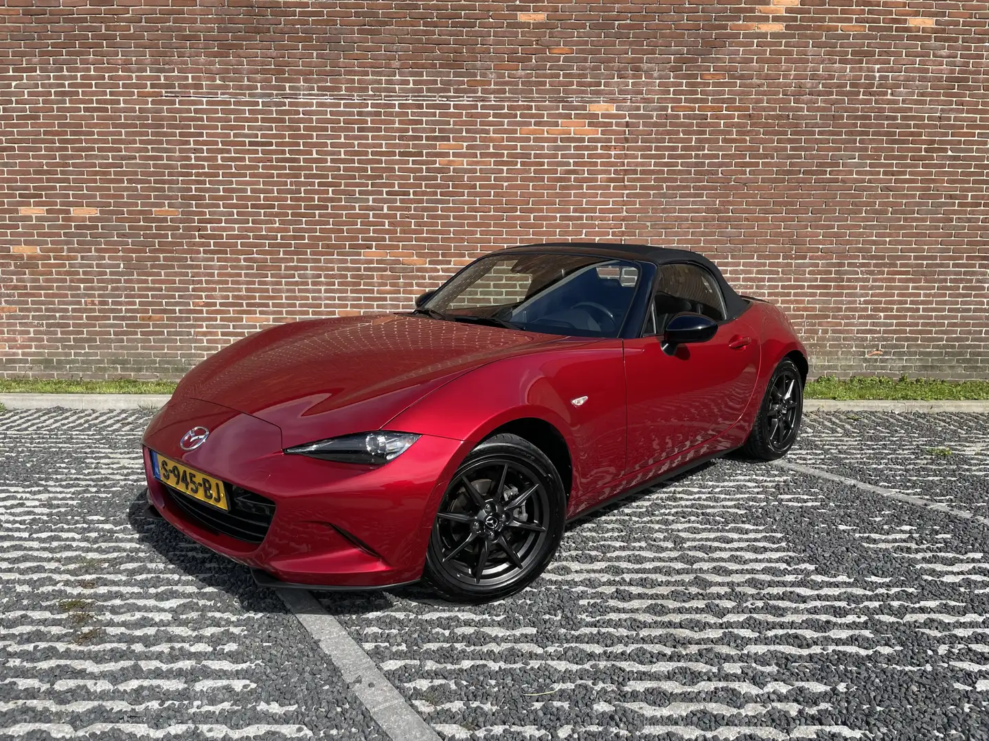Mazda MX-5 1.5 SkyActiv-G 131 TS | LEDER | CLIMA | NAVIGATIE Rouge - 2