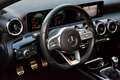 Mercedes-Benz A 200 **AMG LINE** PANO DAK ** CAMERA ** Noir - thumbnail 8