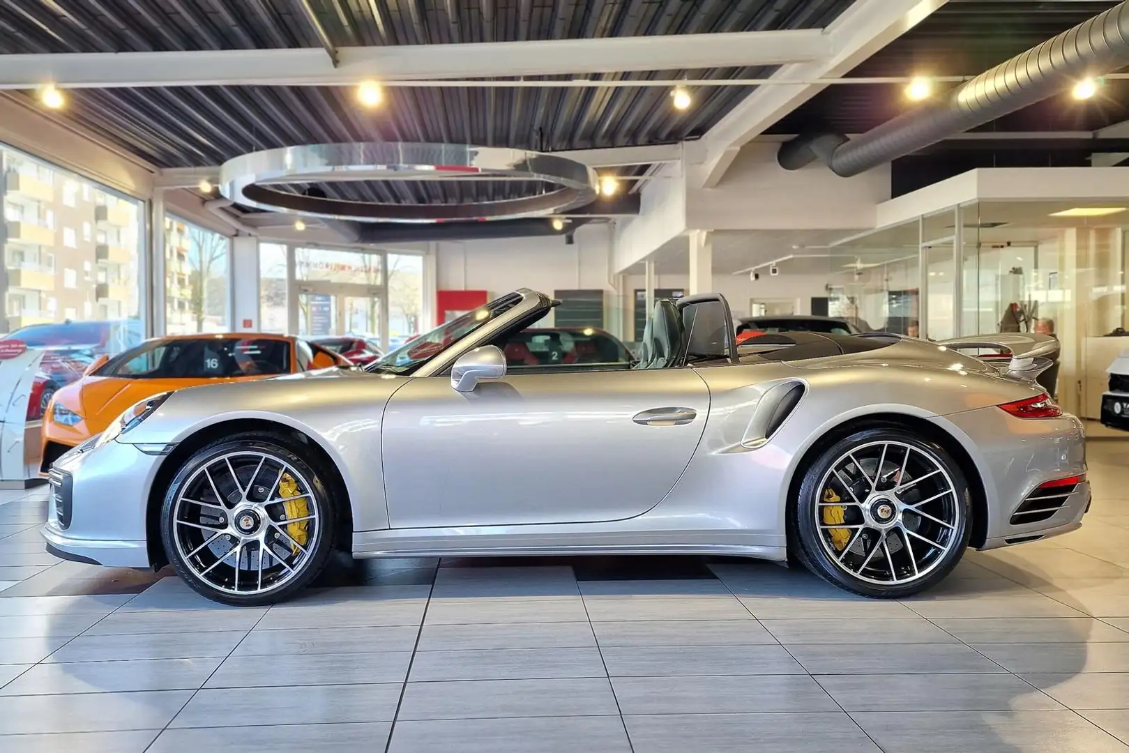 Porsche 991 911 Turbo S Cabriolet*Approved*Lift*Bose*PDLS+ Silber - 2