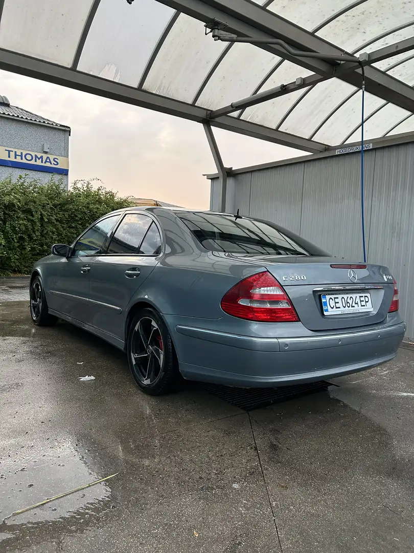 Mercedes-Benz E 280 CDI Avantgarde DPF - 2