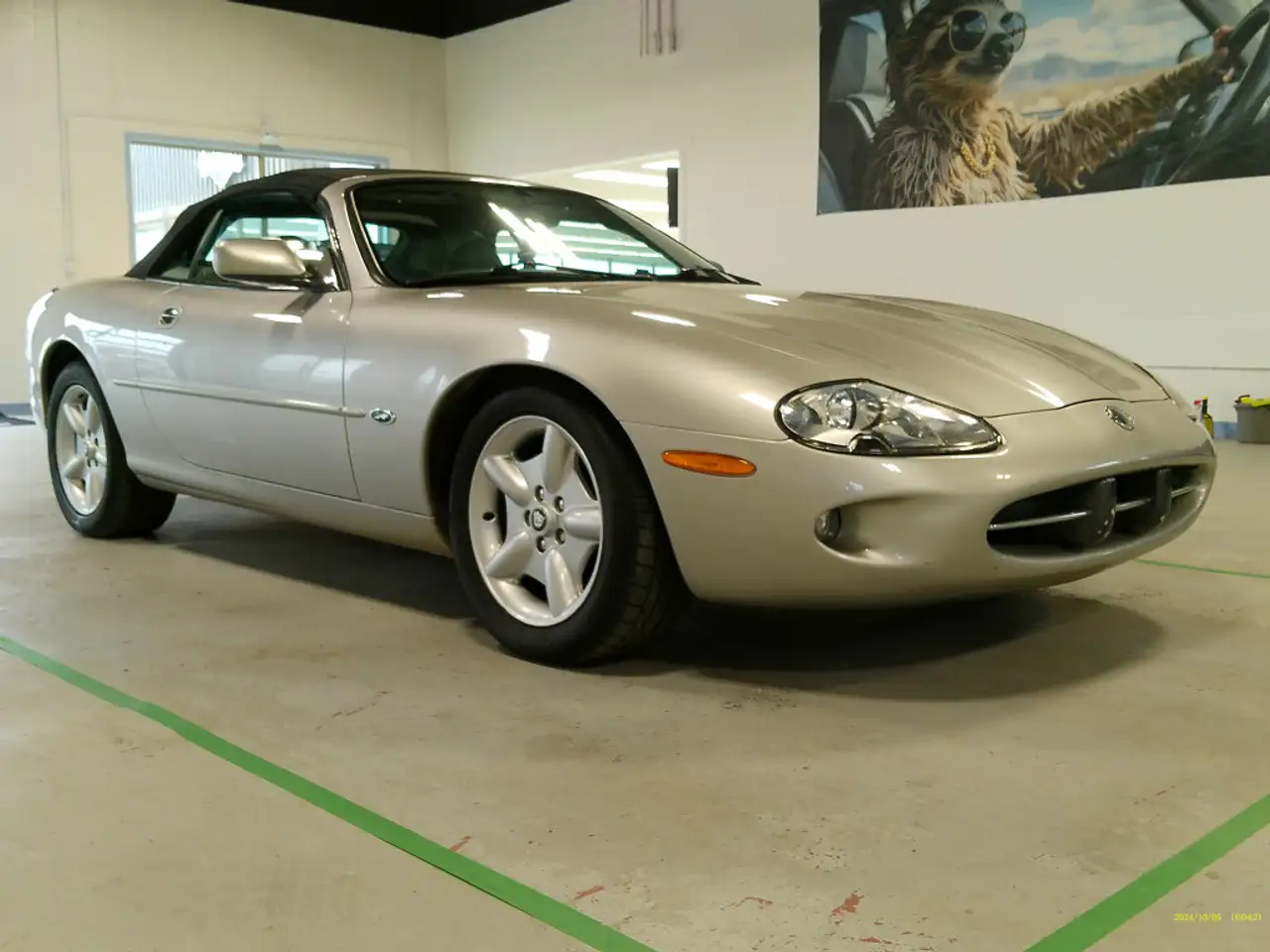 Jaguar XK снимка Jaguar XK
