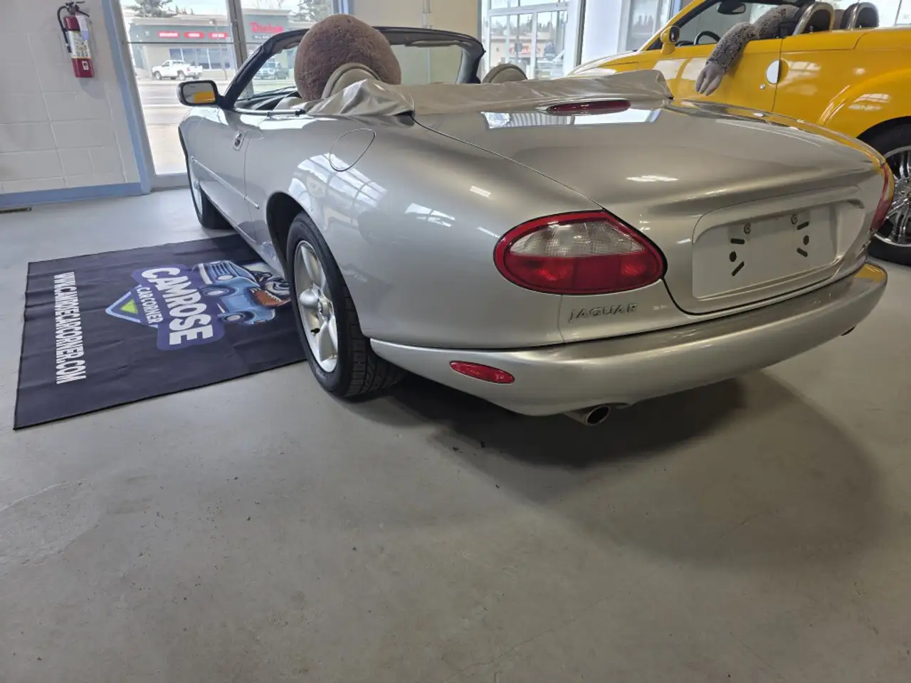Jaguar XK снимка Jaguar XK