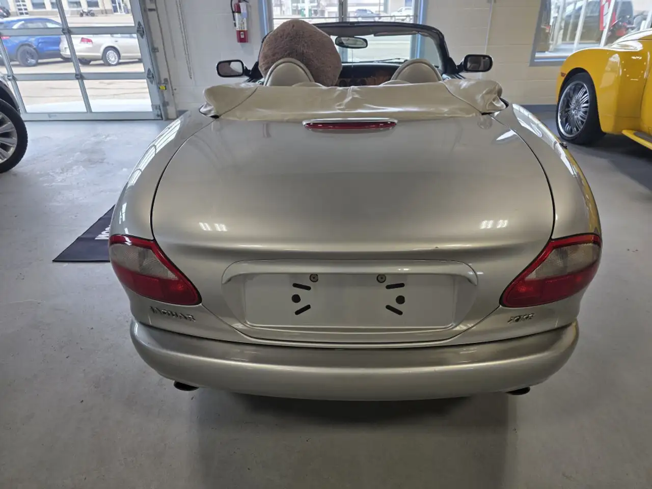 Jaguar XK снимка Jaguar XK