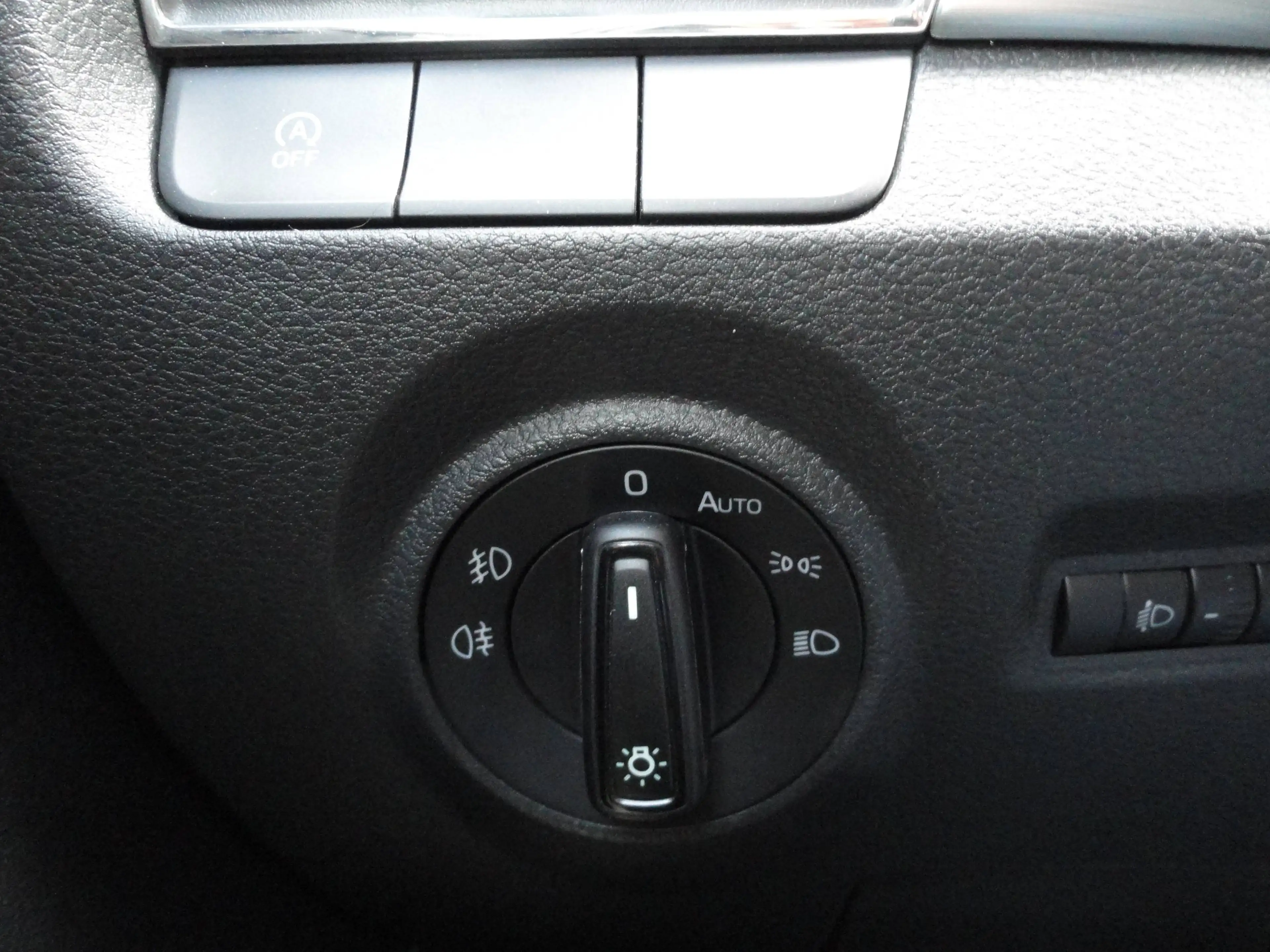 Skoda Fabia Ambition — photo 18