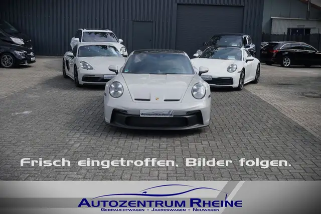 Nissan 370Z Nismo 1.Hand BRD BOSE Kamera BiXenon Recaro