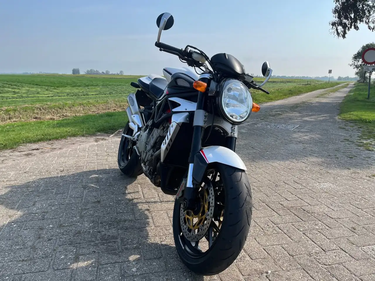 MV Agusta Brutale 1078