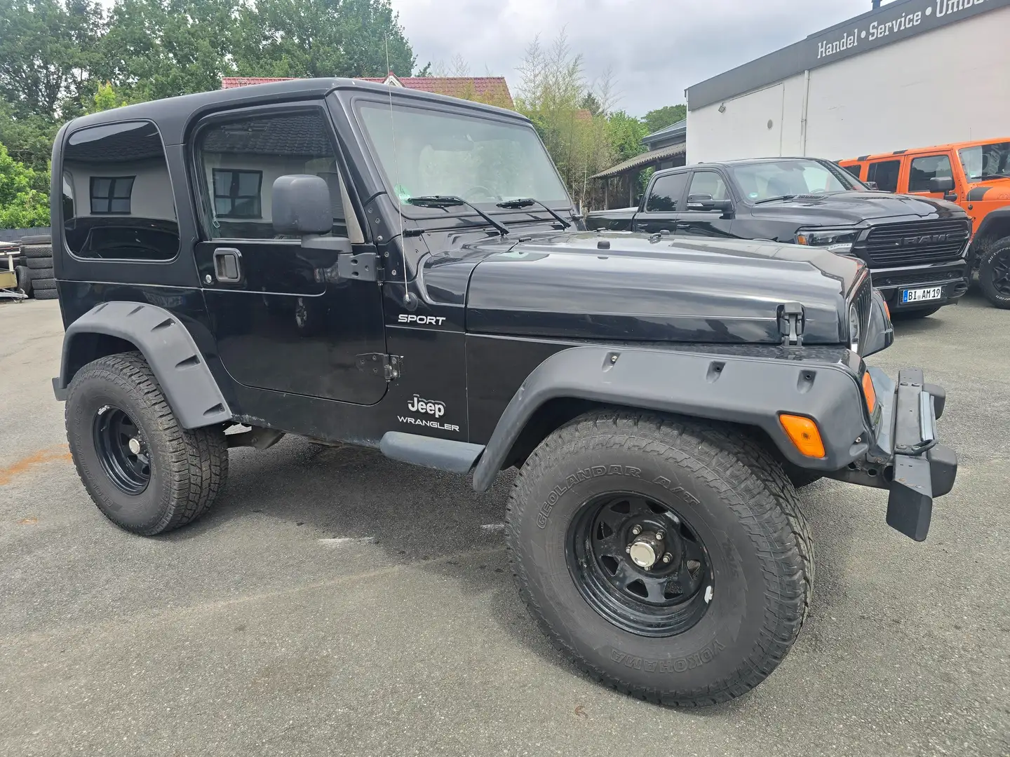 Jeep Wrangler 2.4 Sport " Jeep sucht Schrauber !" Nero - 2