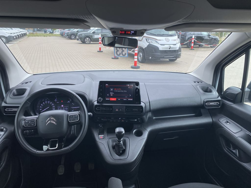 Citroen Berlingo MPV M PureTech 110 FEEL !!HAGELSCHADEN!! — photo 11