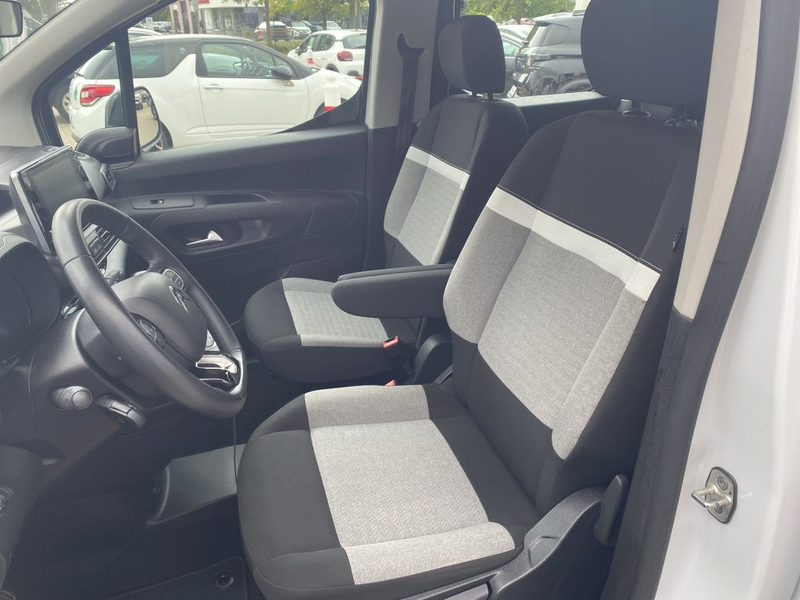 Citroen Berlingo MPV M PureTech 110 FEEL !!HAGELSCHADEN!! — photo 8