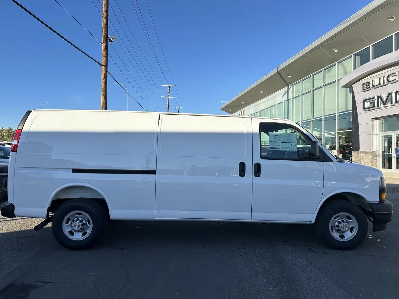Chevrolet Express 3500 снимка Chevrolet Express 3500