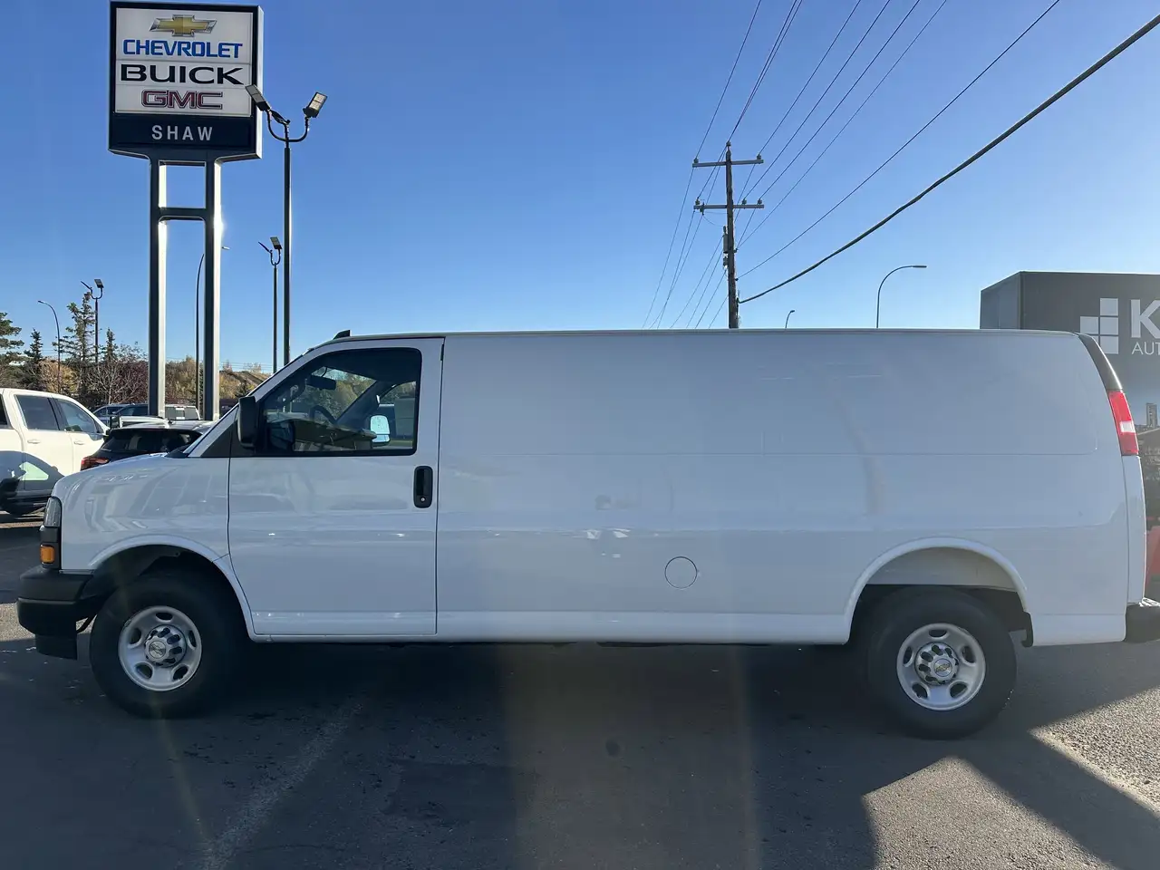 Chevrolet Express 3500 снимка Chevrolet Express 3500