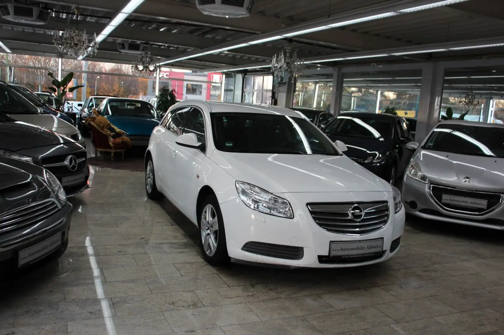 Opel Insignia A Sports Tourer Edition Weiß - 2