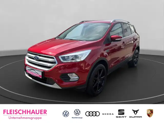 Ford Kuga Titanium 2,0TDCI Xenon+PDC-Plus+CarPlay+Navi+RK+LM