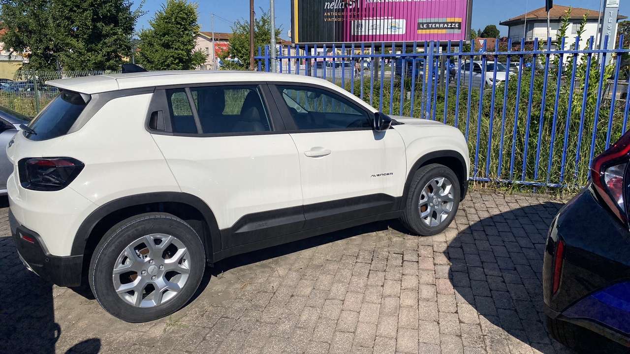 Jeep Avenger Avenger 1.2 turbo Altitude fwd 100cv