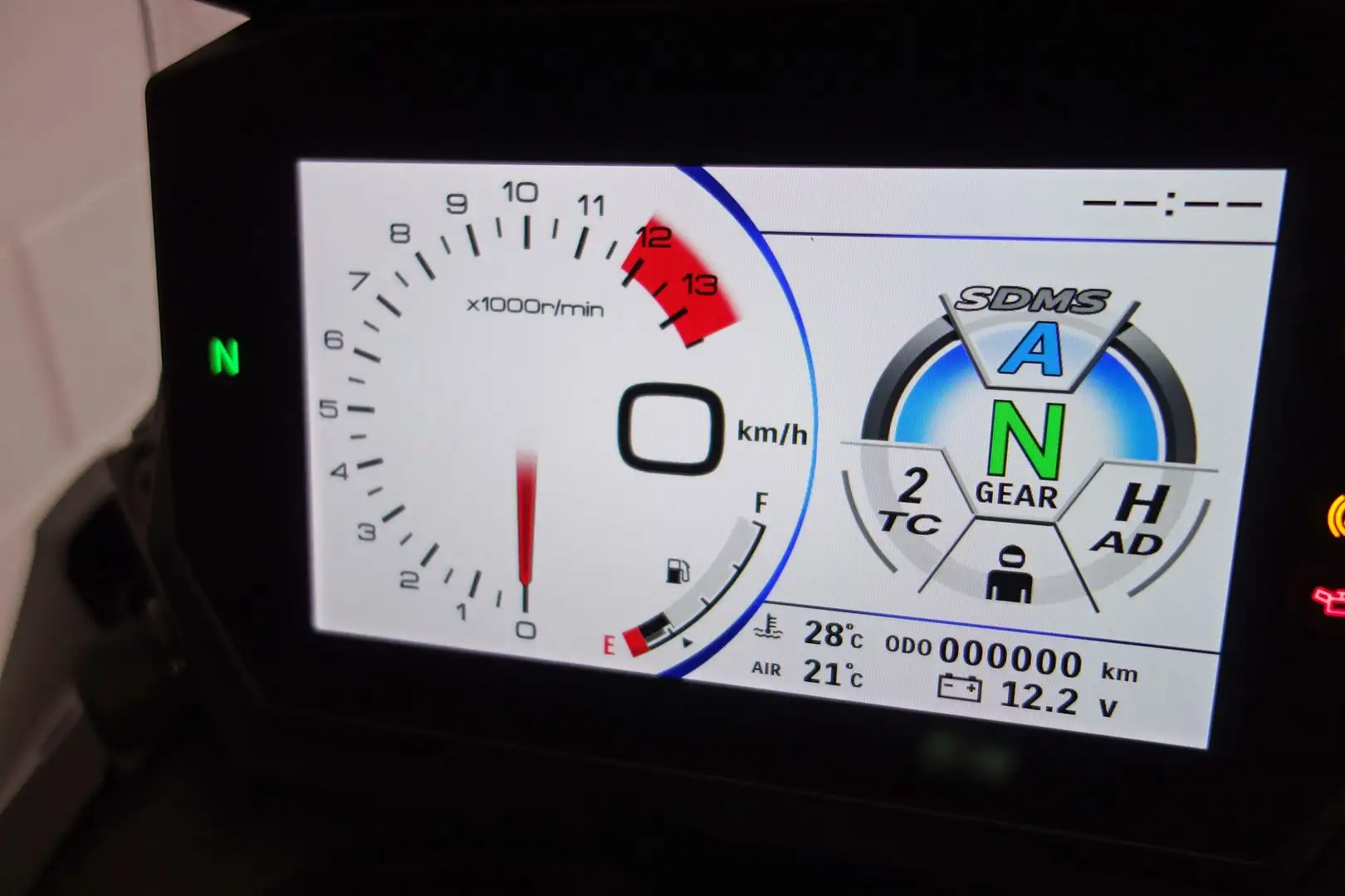 Suzuki GSX-S 1000GX Gris - 2