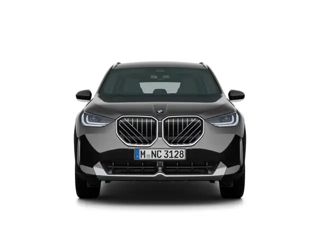 BMW X3 view 5