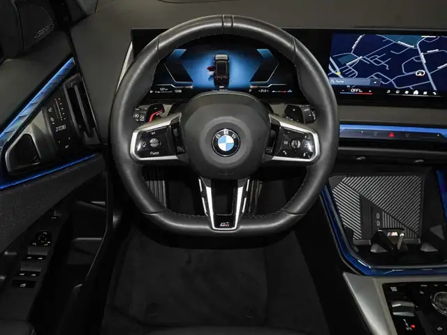 BMW X3 view 12