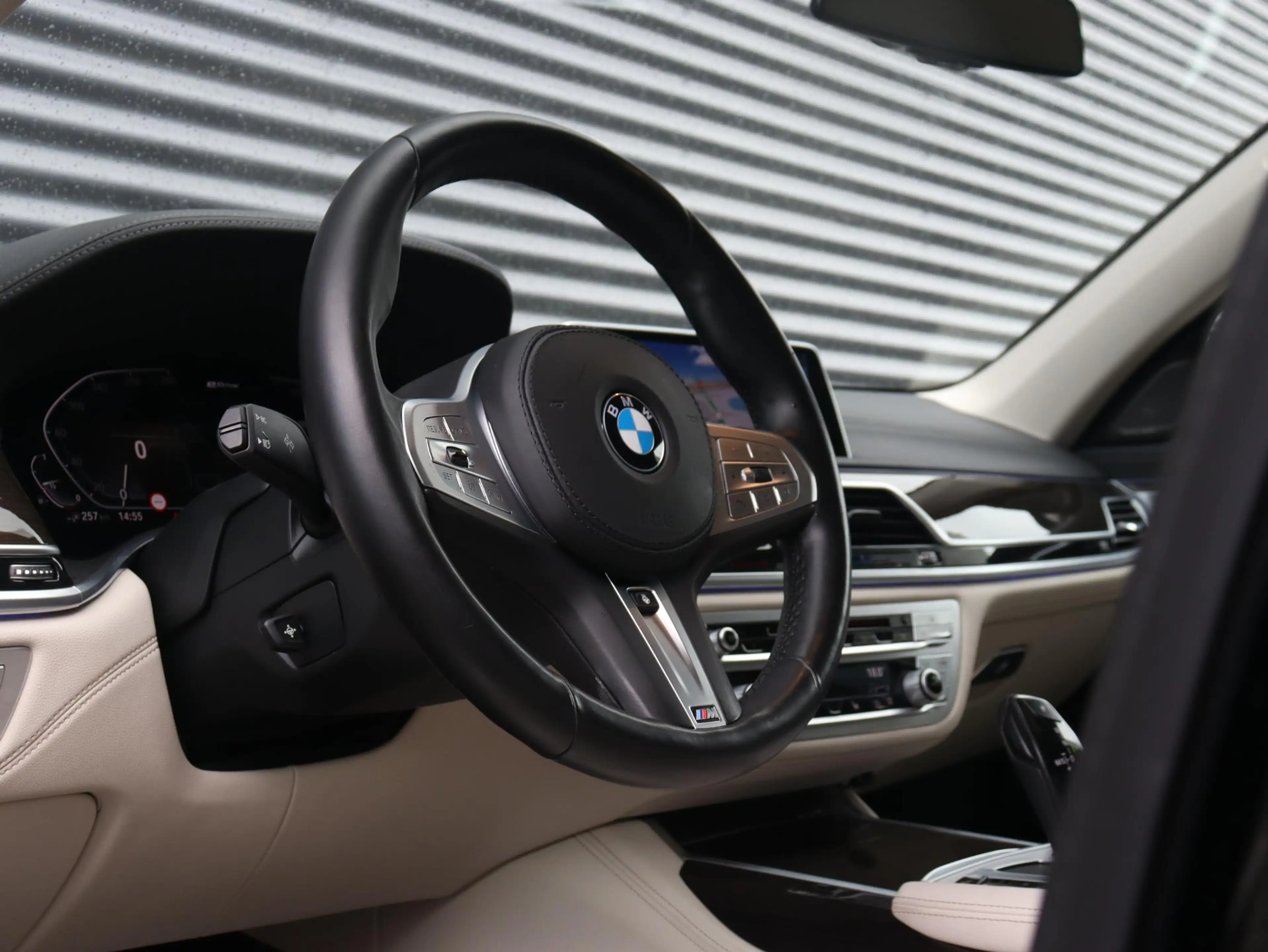 BMW 745 7 Serie Sedan 745e | High Executive | Harman Kardo — photo 13