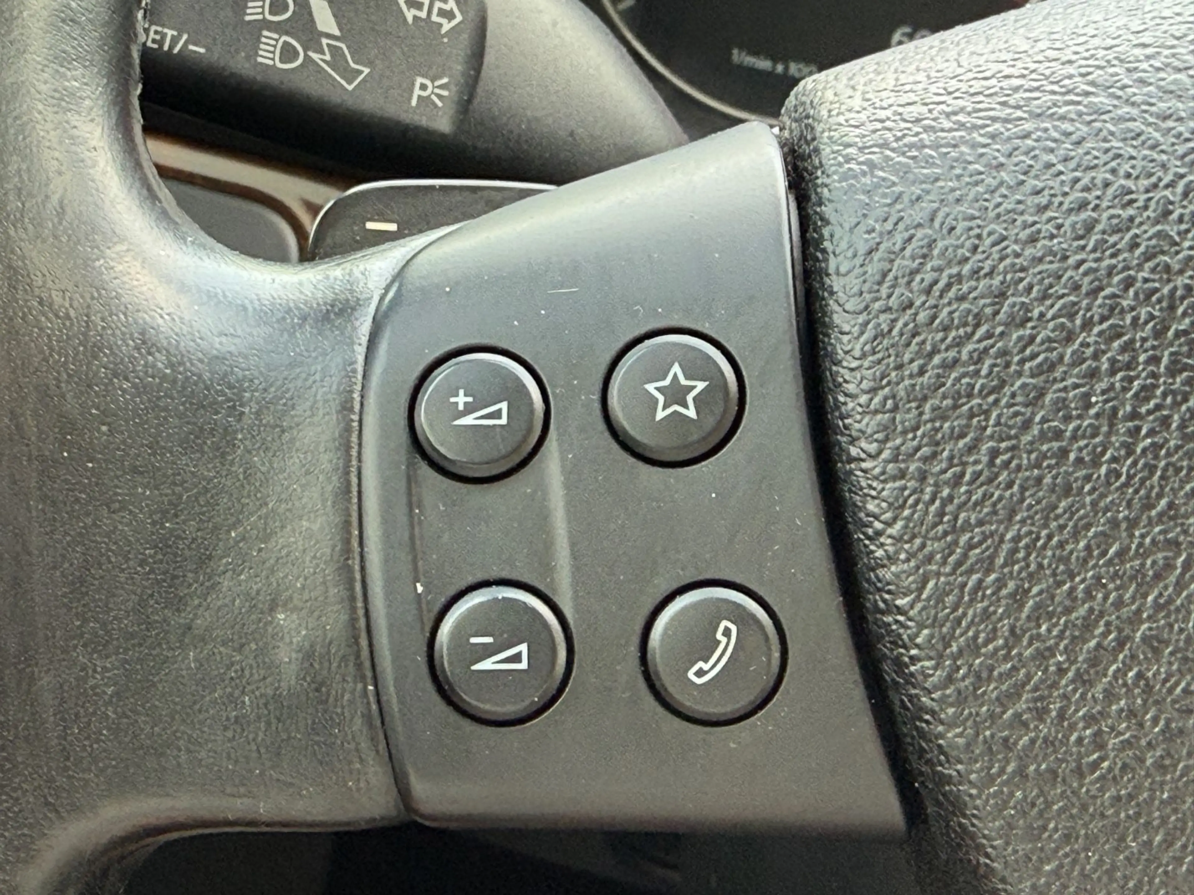 Volkswagen Eos 2.0 TDI Automatik Standhz./Leder/Pano/Xenon — photo 15