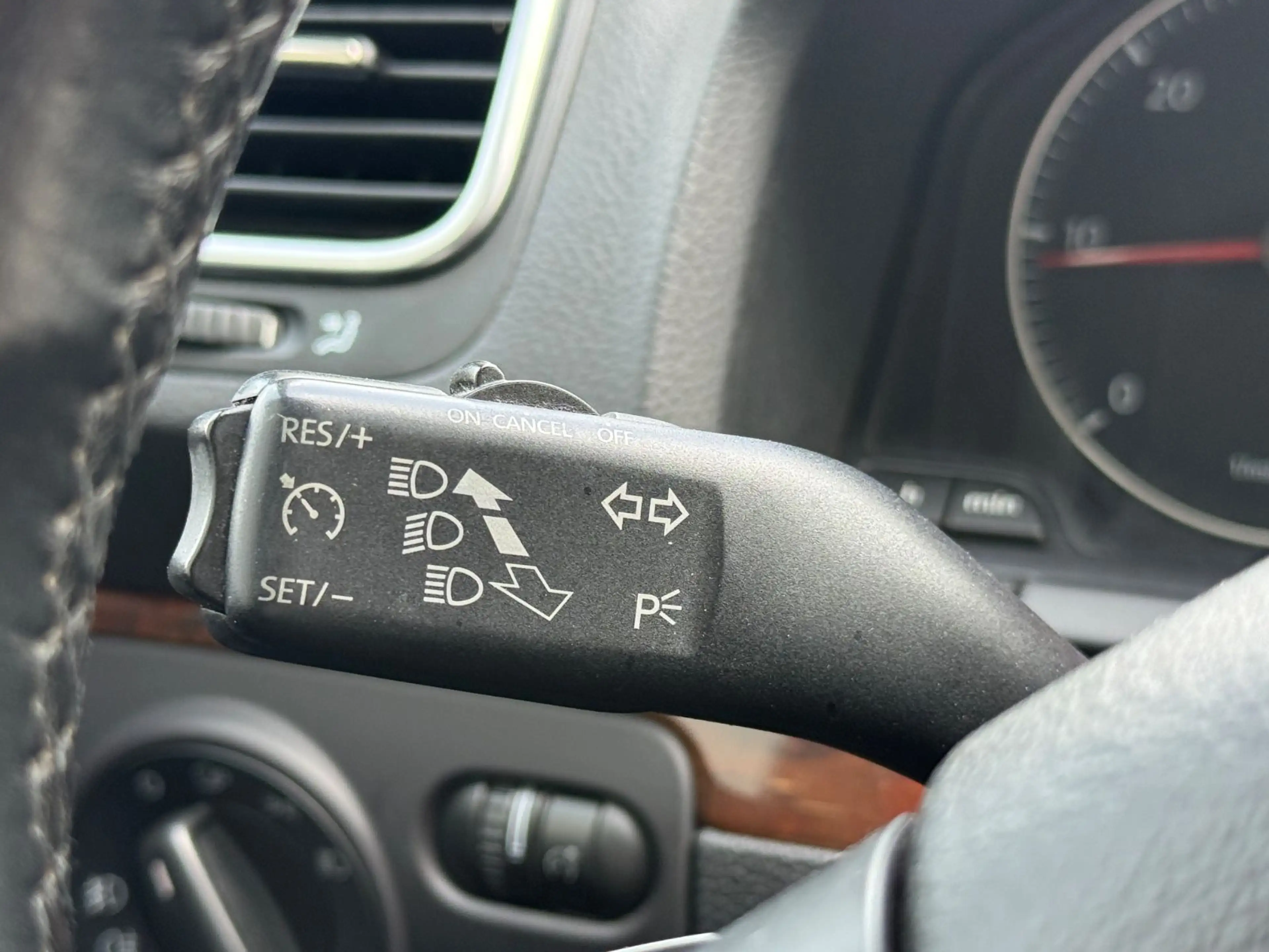 Volkswagen Eos 2.0 TDI Automatik Standhz./Leder/Pano/Xenon — photo 14
