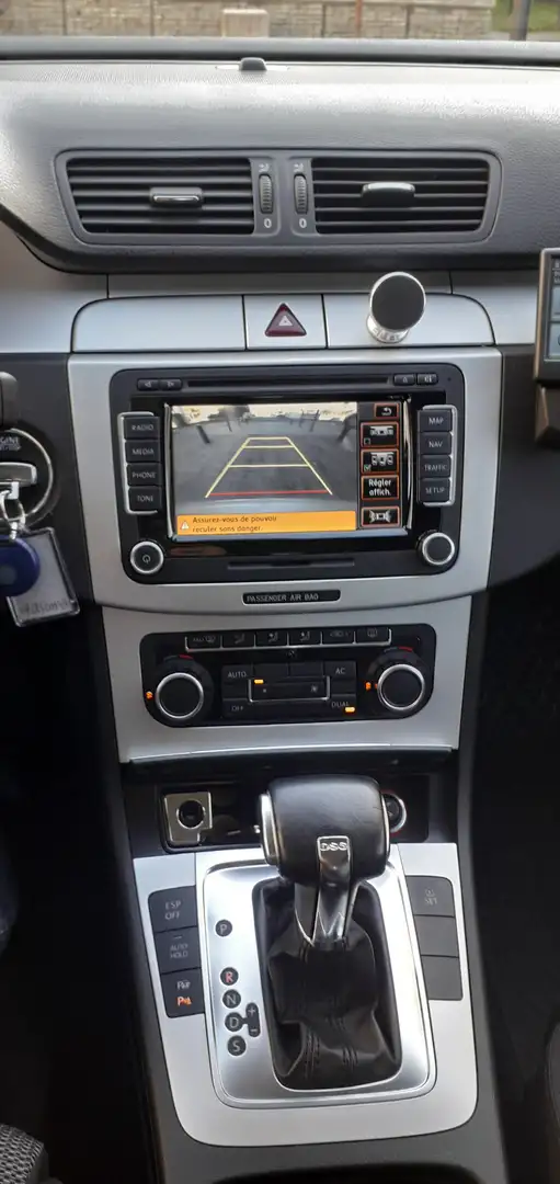 Volkswagen Passat CC 2.0 16S TDI CR 140 FAP Carat Gris - 2