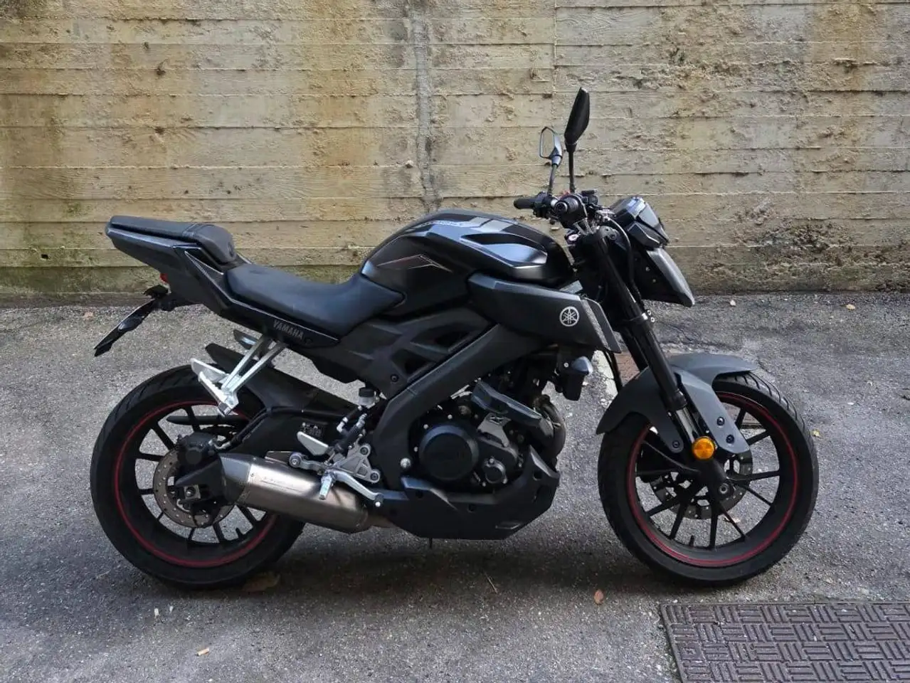 Yamaha MT-125