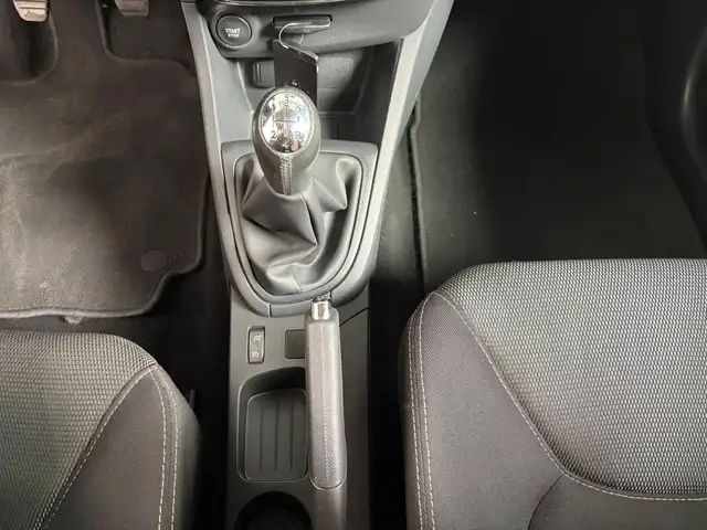 Renault Clio view 15