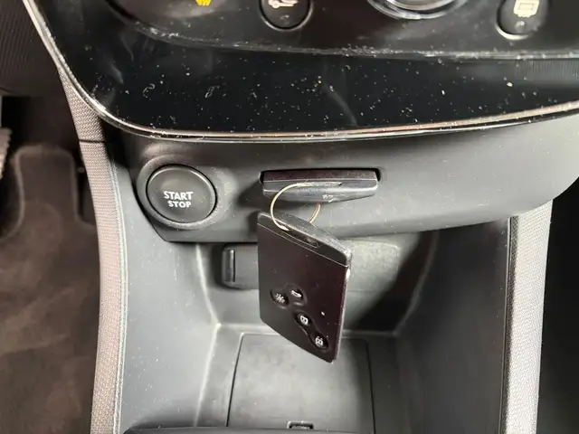 Renault Clio view 14