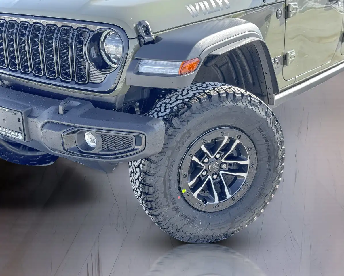 Jeep Wrangler снимка Jeep Wrangler