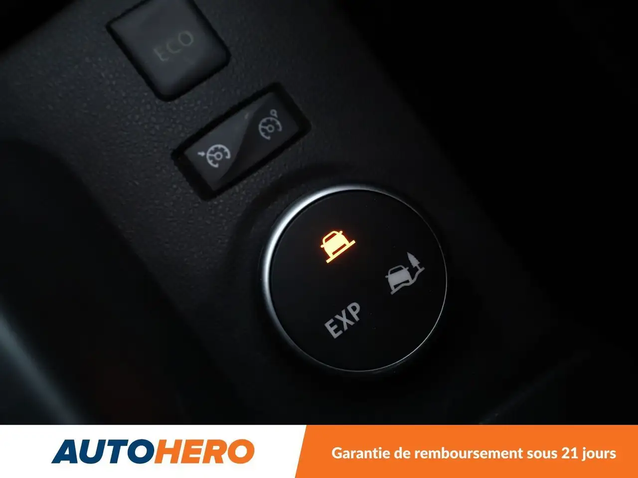 Renault Captur — photo 25