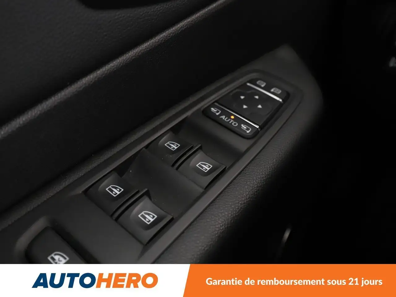 Renault Captur — photo 26