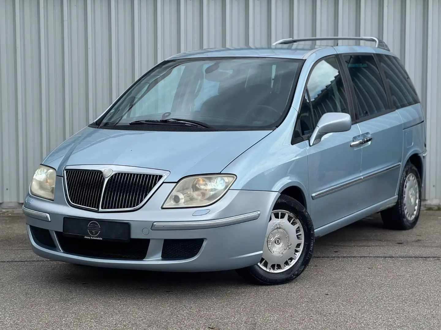Lancia Phedra 3.0 V6 204PS AUTOMATIK(*KLIMA*NAVI*AHK*) Blau - 1