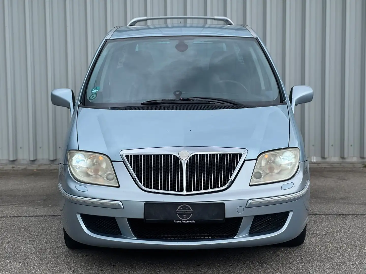 Lancia Phedra 3.0 V6 204PS AUTOMATIK(*KLIMA*NAVI*AHK*) Blau - 2