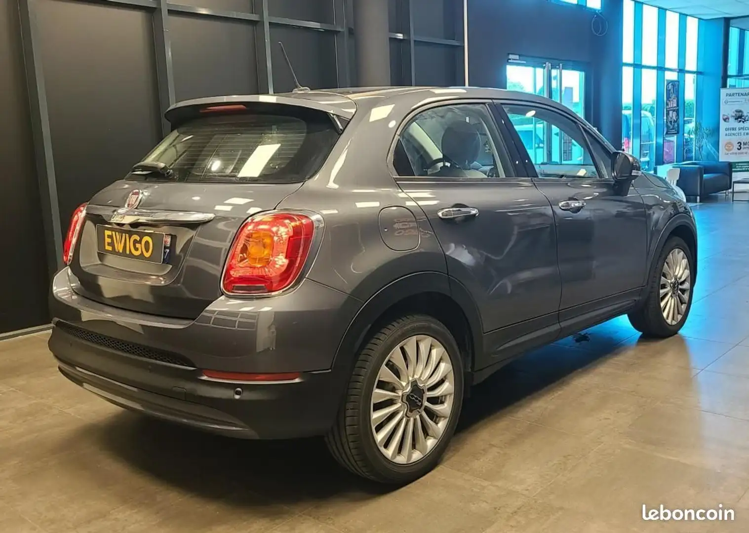 Fiat 500X LOUNGE 1.6 MJT 120ch 4X2 BVA6 Gris - 2