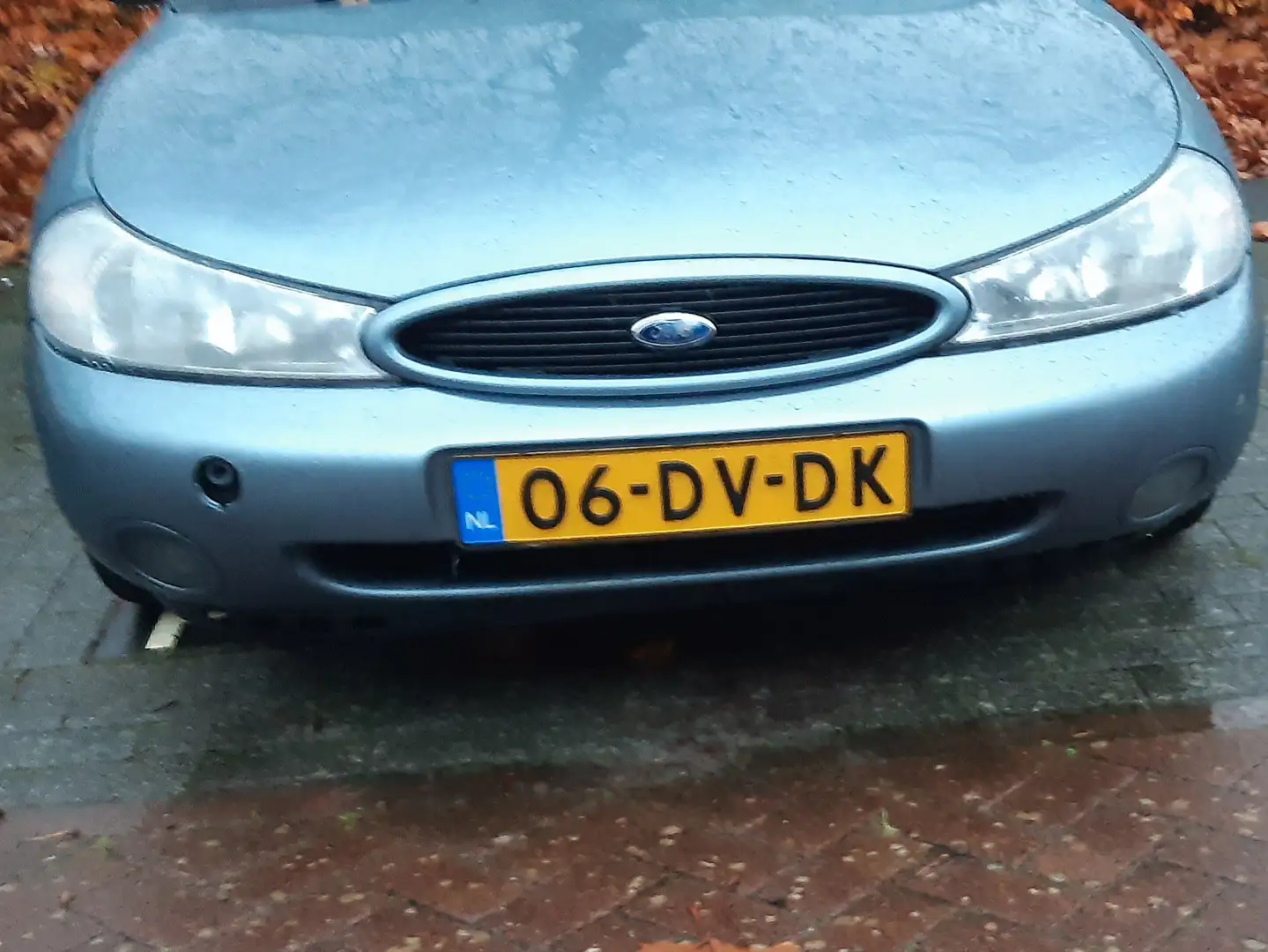 Ford Mondeo Mondeo 2.0-16V Business Edition Blauw - 2