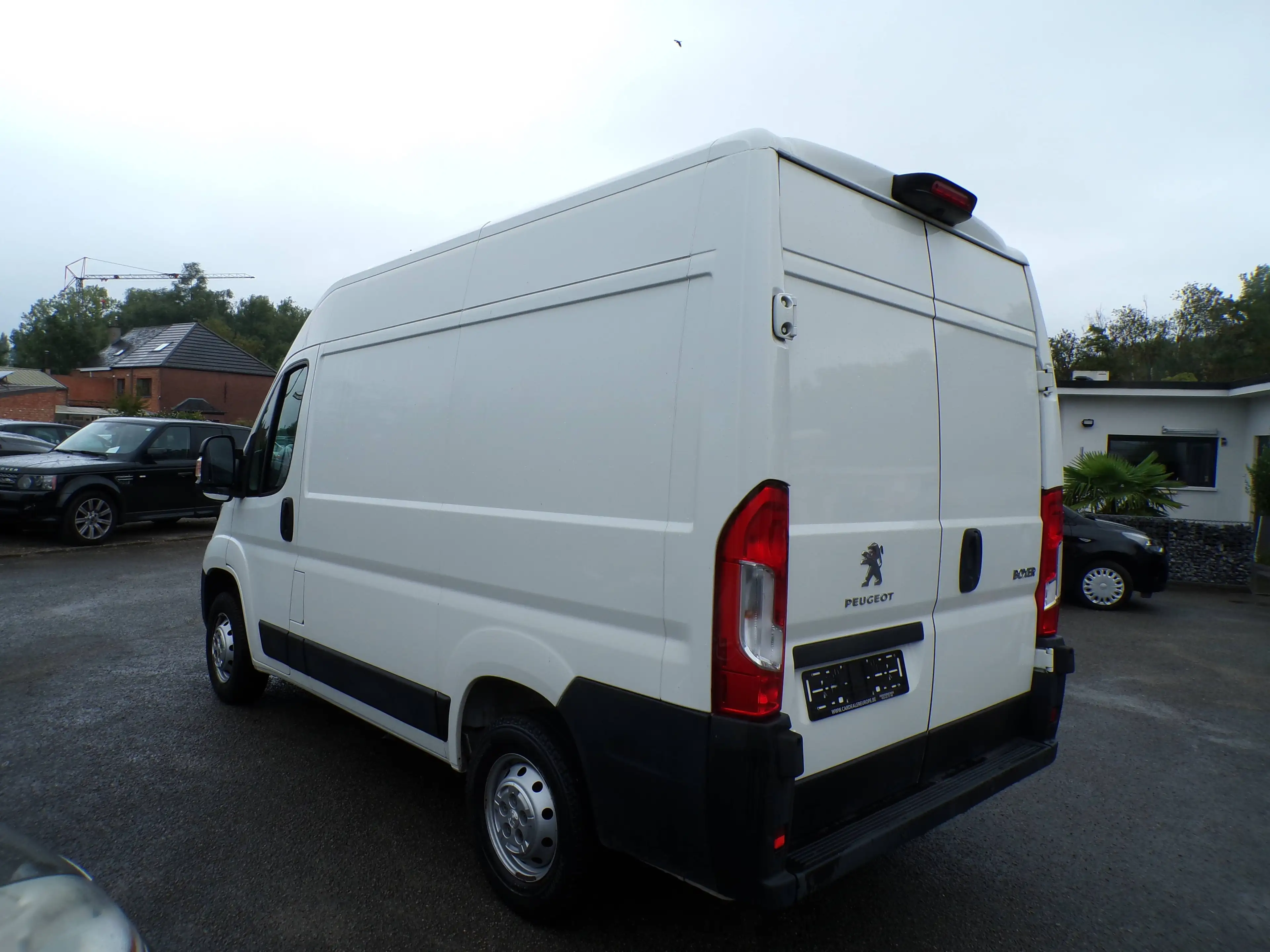 Peugeot Boxer 2.2 BlueHDi L1H2 Airco/Media/Camera/Garantie/64.000km — photo 4