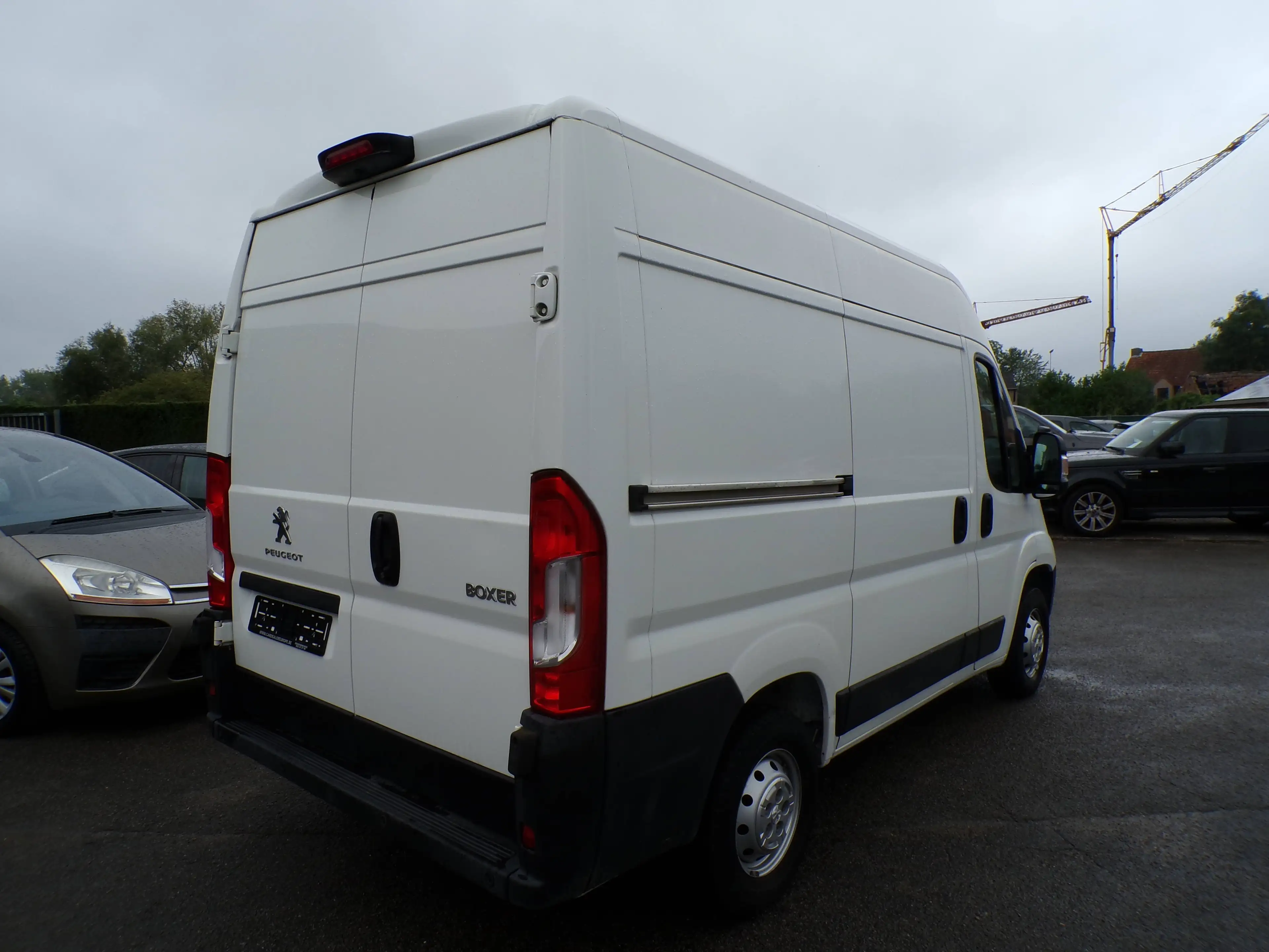 Peugeot Boxer 2.2 BlueHDi L1H2 Airco/Media/Camera/Garantie/64.000km — photo 3